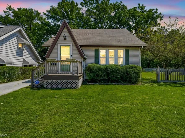 1589 E 337th St, Eastlake, OH 44095