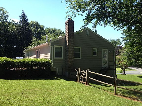 5th image of 6701 Glen Oak Ct