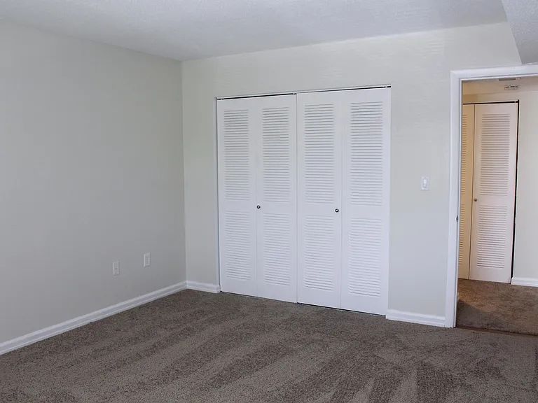 30 Fox Hill Ln — Photo 5