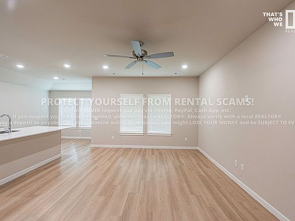 5th image of 2215 S 9th St