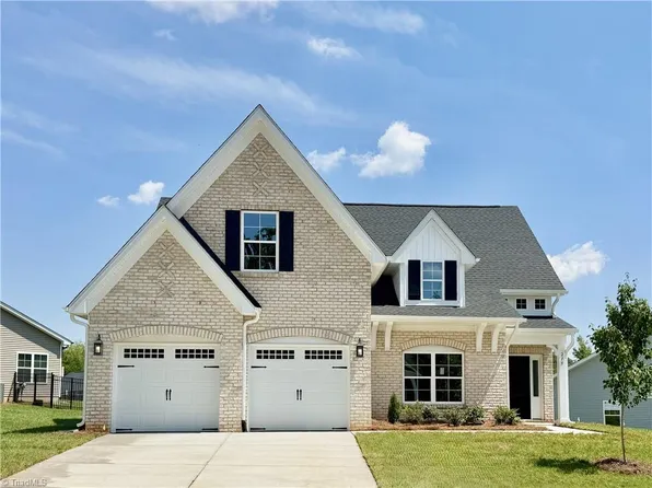 279 Morning Star Dr, Advance, NC 27006