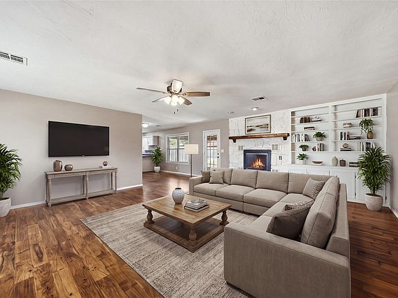 4th image of 1452 Paradise Ln
