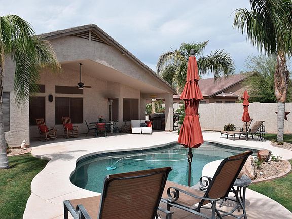 3rd image of 2581 S Holguin Way