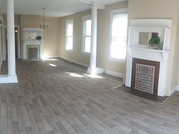 LIVING ROOM, DINING ROOM OPEN FLOOR PLAN