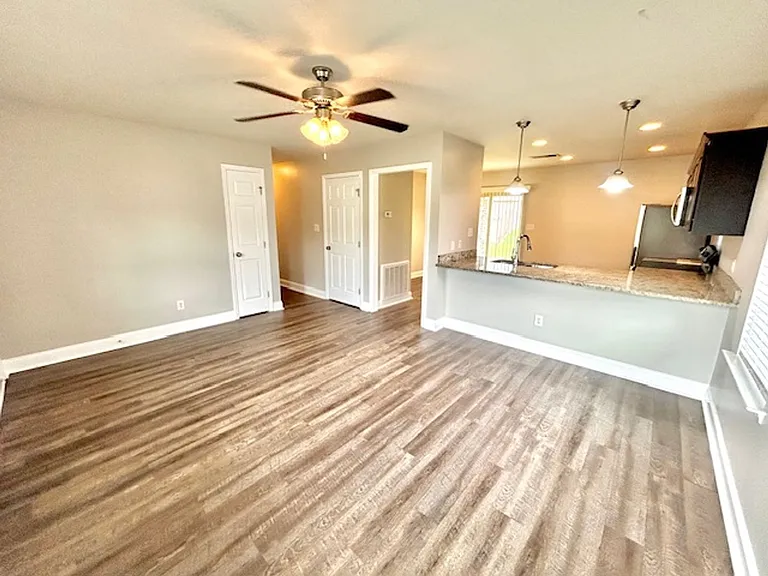 1089 Burwell Rd — Photo 26