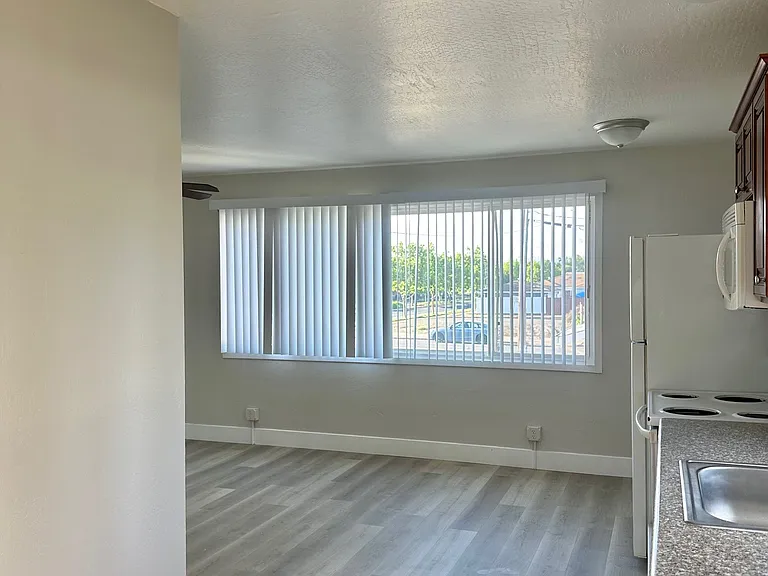 1 bed, 1.0 bath, 460 sqft, $1,450 — Photo 3