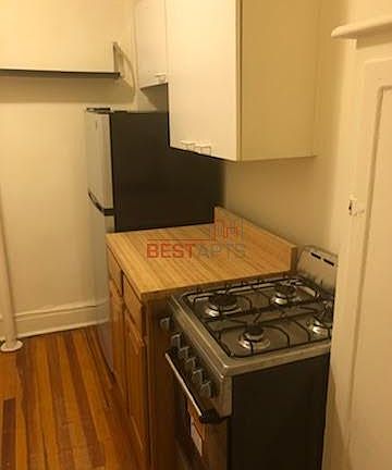 5th image of 107 E 89th St APT 3B