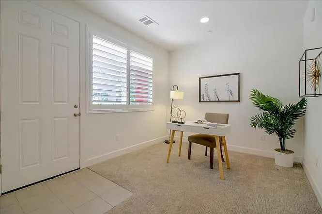 369 Reading Pl — Photo 19