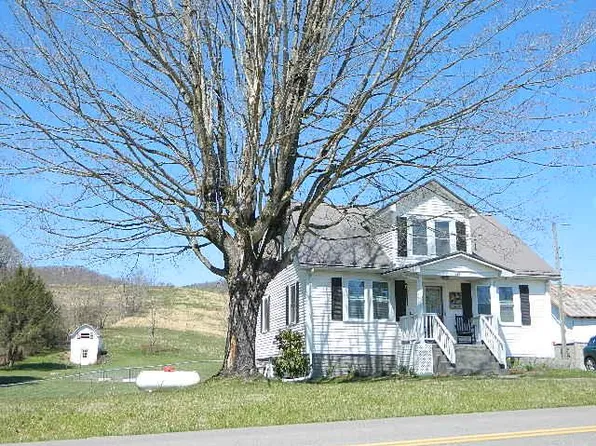 569 Cedar Springs Rd, Sugar Grove, VA 24375