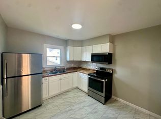 26 Saint Mary St, West Warwick, RI 02893