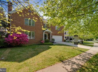 8103 Maple Ridge Rd, Bethesda, MD 20814