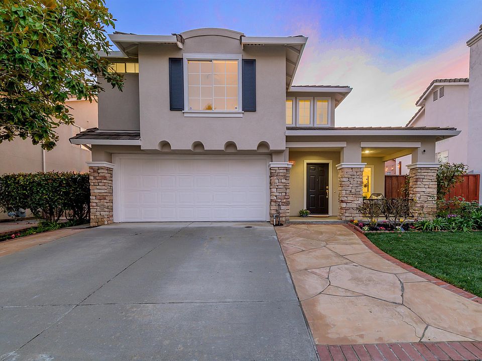 1st image of 38843 Litchfield Cir