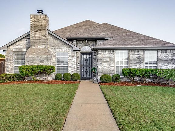 2nd image of 1025 Sabrina Ct