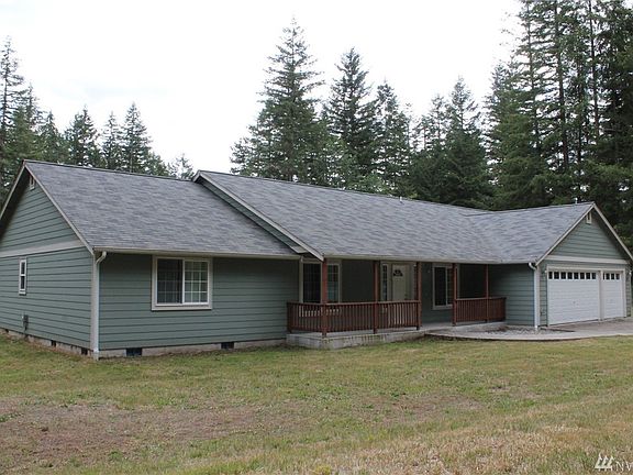 2nd image of 16837 Hickory Ln SE