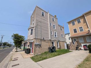 203 N South Carolina Ave, Atlantic City, NJ 08401