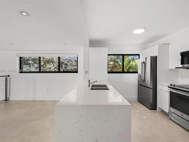 225 E Enid Dr #44 — Photo 14
