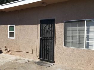 993 1/2 N Summit Ave, Pasadena, CA 91103