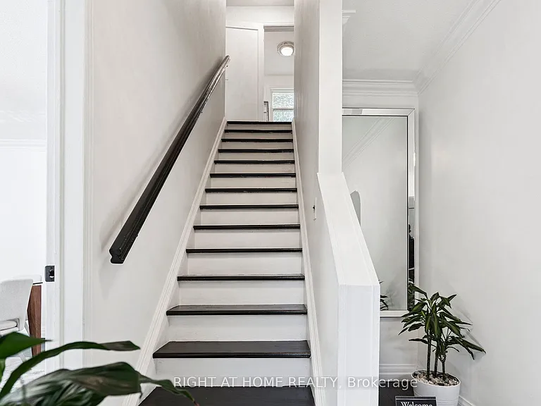 105 Glenridge Ave — Photo 16