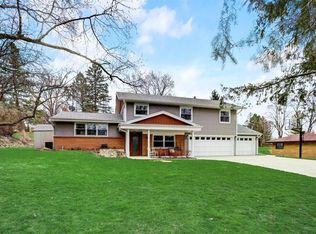 8720 W Midland Dr, Greendale, WI 53129