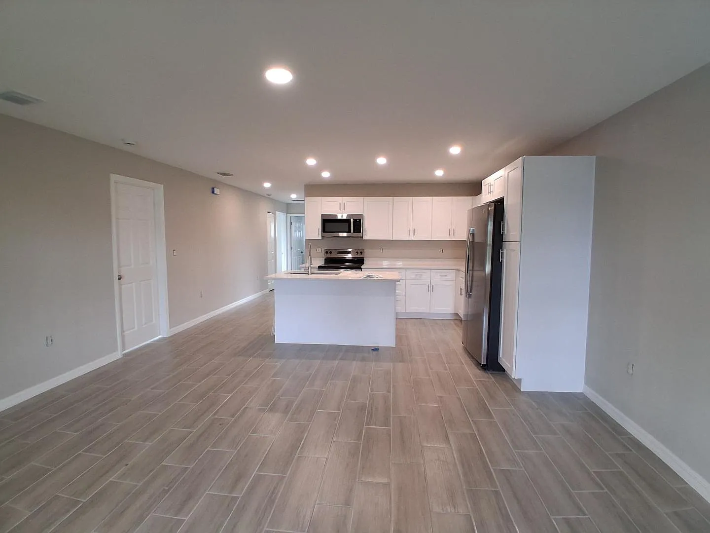 357 Grant Blvd - 357 Grant Blvd — Photo 4