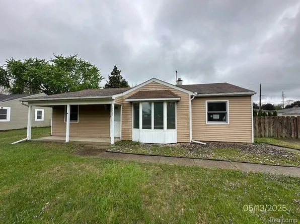 18543 Sunset St, Livonia, MI 48152