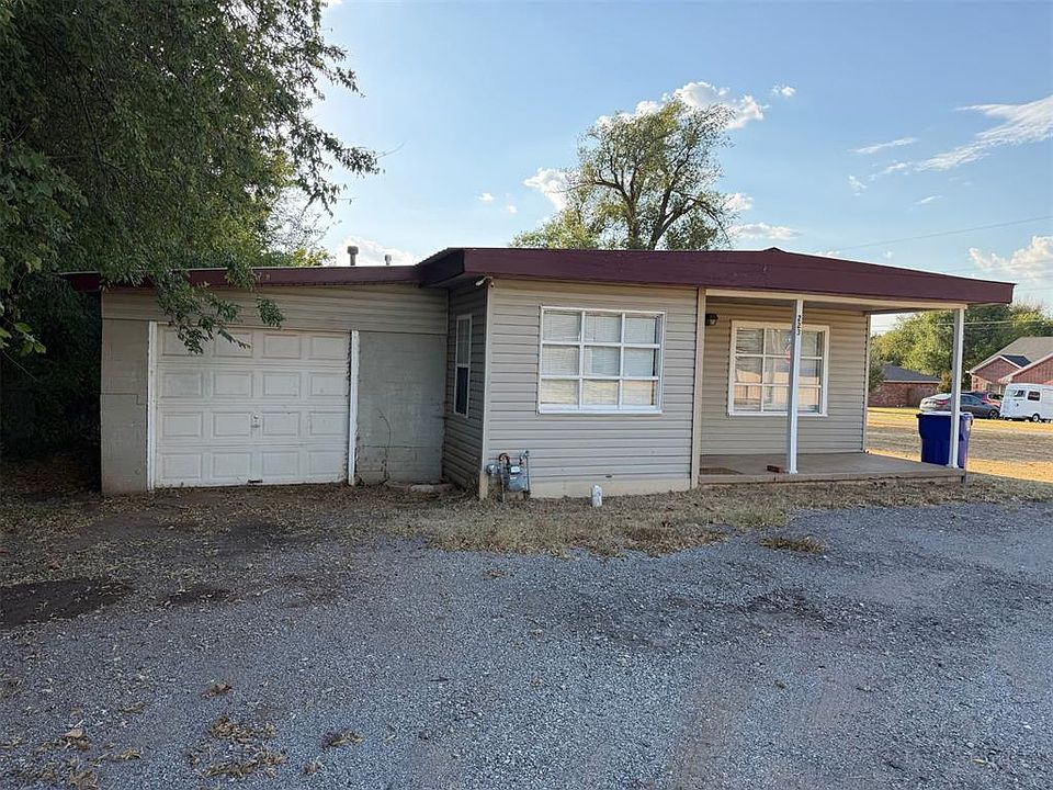1st image of 223 Grandview Rd
