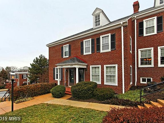 4th image of 3232 S Stafford St