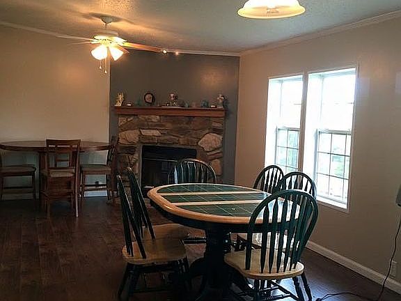 3rd image of 505 Reservoir Ln