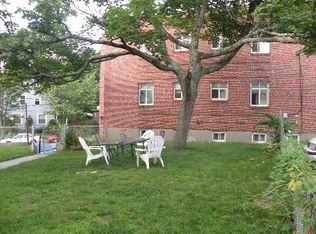 143 Pidge Ave, Pawtucket, RI 02860