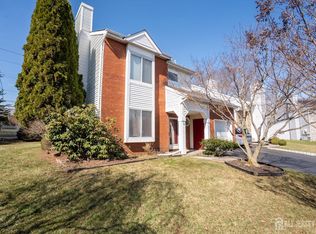 62 Woodland Way, Dayton, NJ 08810