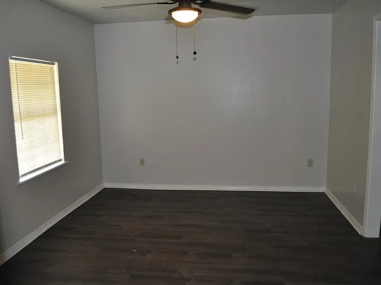132 Barger Dr #B — Photo 2