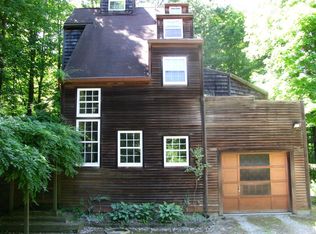 2944 Stommel Rd, Ypsilanti, MI 48198