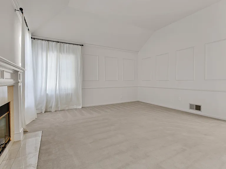 19313 Kerwin Ranch Ct — Photo 11
