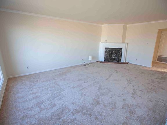 4th image of 654 37th Ave #656