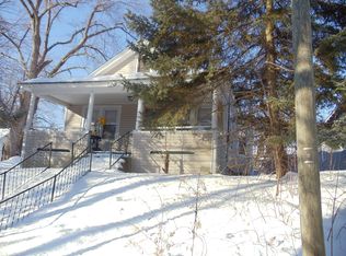 44 Larchmont St, Springfield, MA 01109