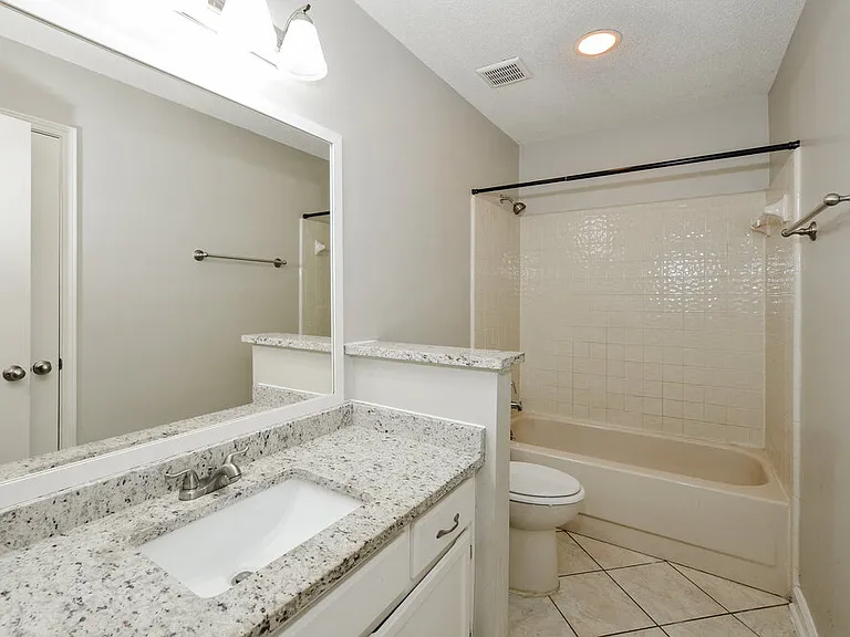 4378 Bunker Hill Dr — Photo 15