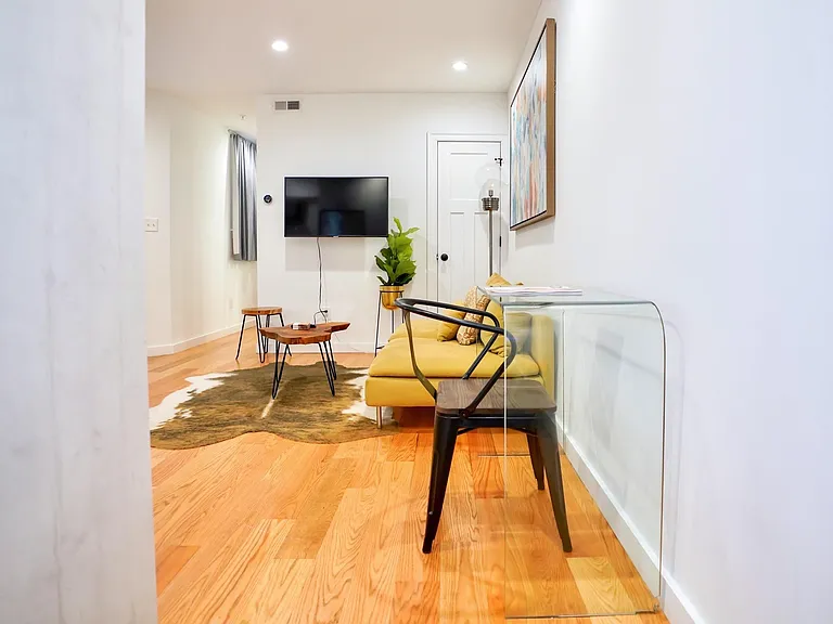1823 Kalorama Rd NW #E — Photo 6