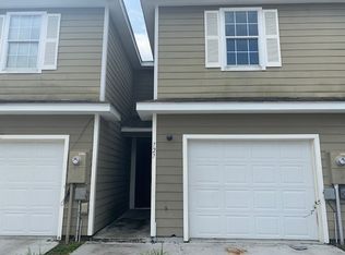 727 Layton Dr, Gulfport, MS 39507