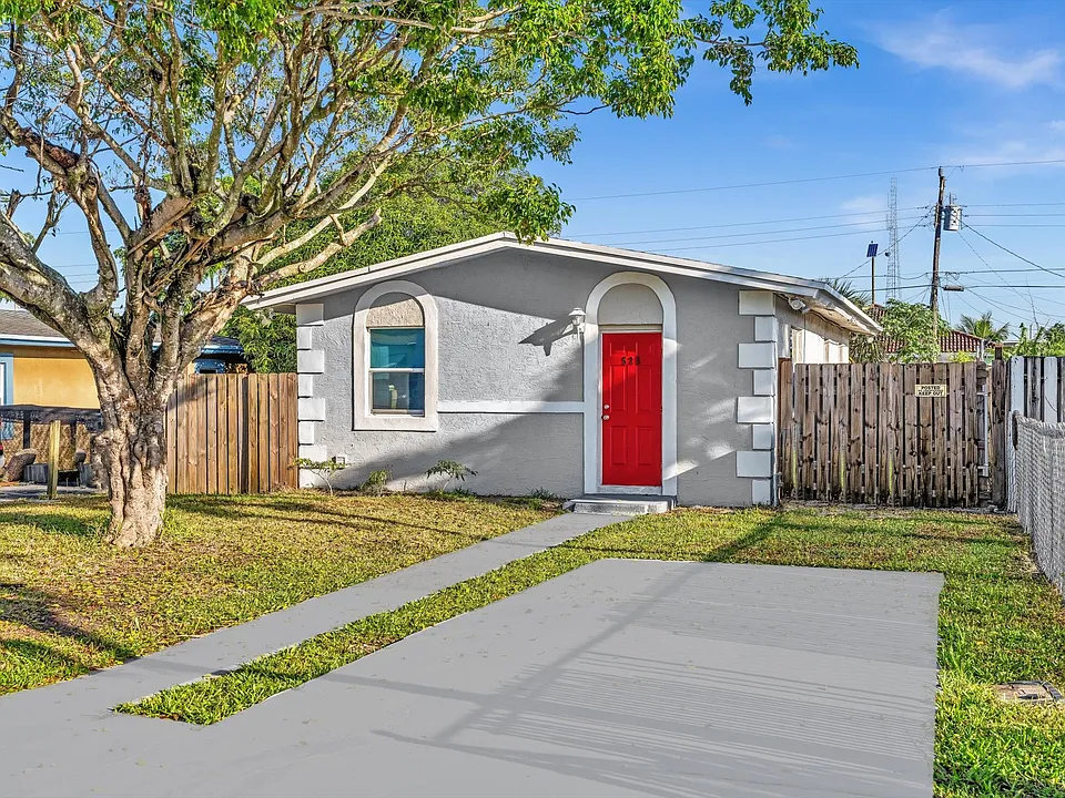 525 NW 10th Ave