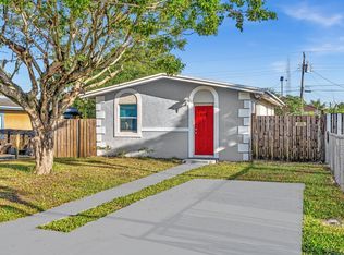 525 NW 10th Ave, Boynton Beach, FL 33435