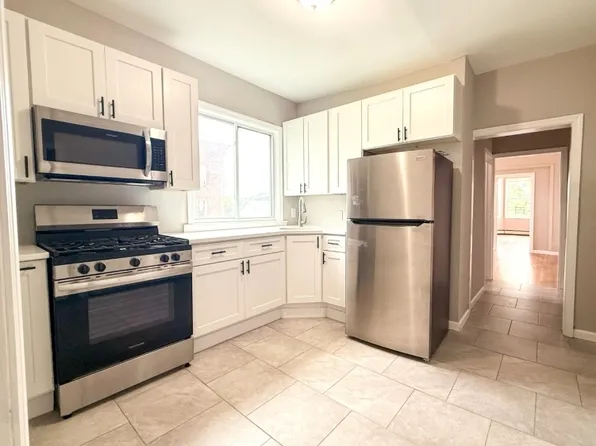 140 S 13th St #3, Newark, NJ 07107