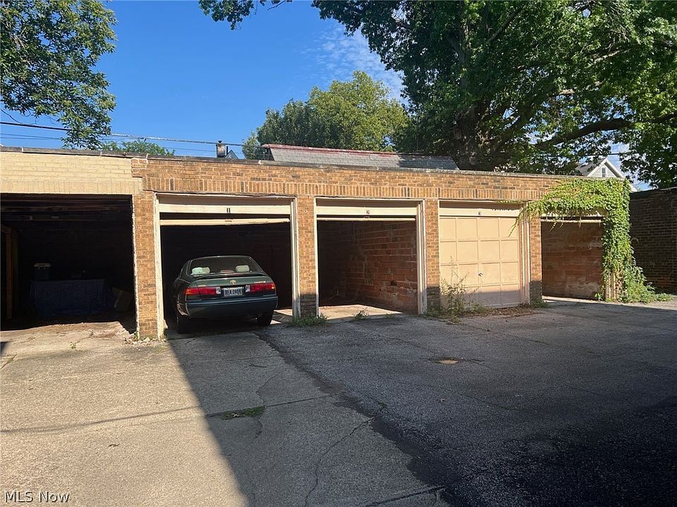 2nd image of 1357 Phelps Ave