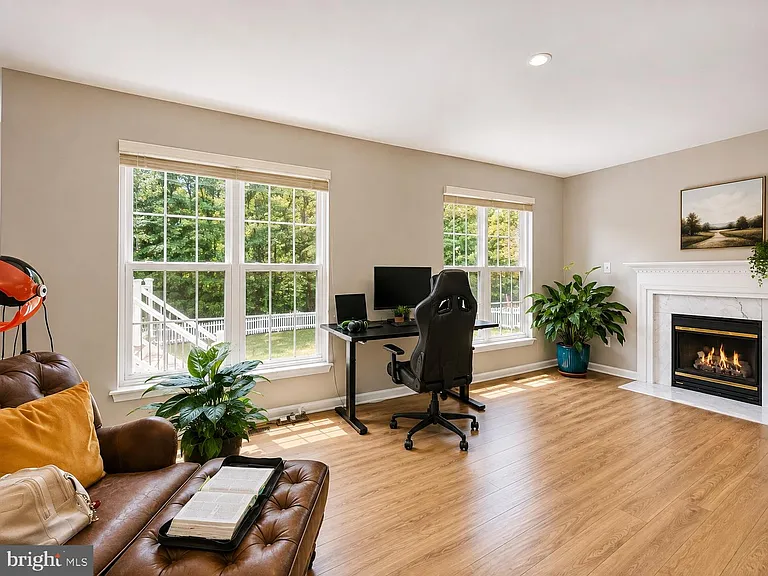 14047 Sable Ct — Photo 11