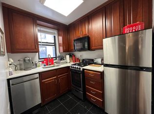 251 W 74th St APT 2A, New York, NY 10023
