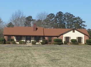 1180 Claud Rd, Eclectic, AL 36024