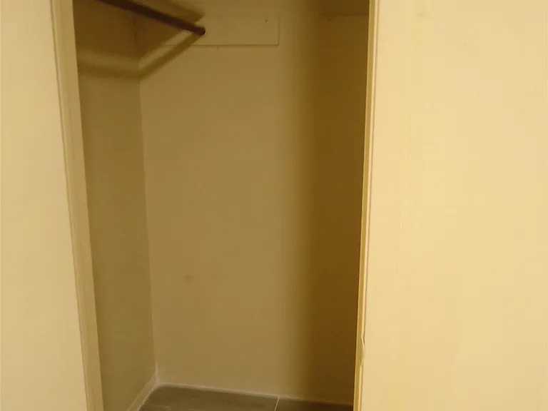7543 Andiron Cir — Photo 10