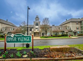 59 Walpole St UNIT 219, Canton, MA 02021