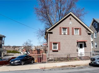 521 Front St, Woonsocket, RI 02895