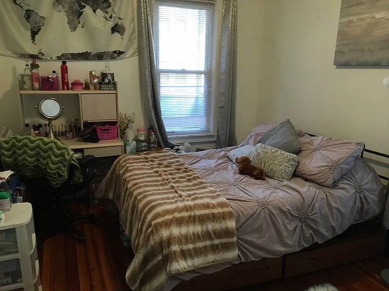162 Kelton St #1 — Photo 5
