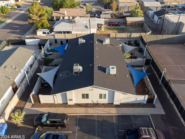 1011 E SHERIDAN Street, Phoenix, AZ 85006